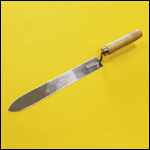 Подробнее: Нож пасечный